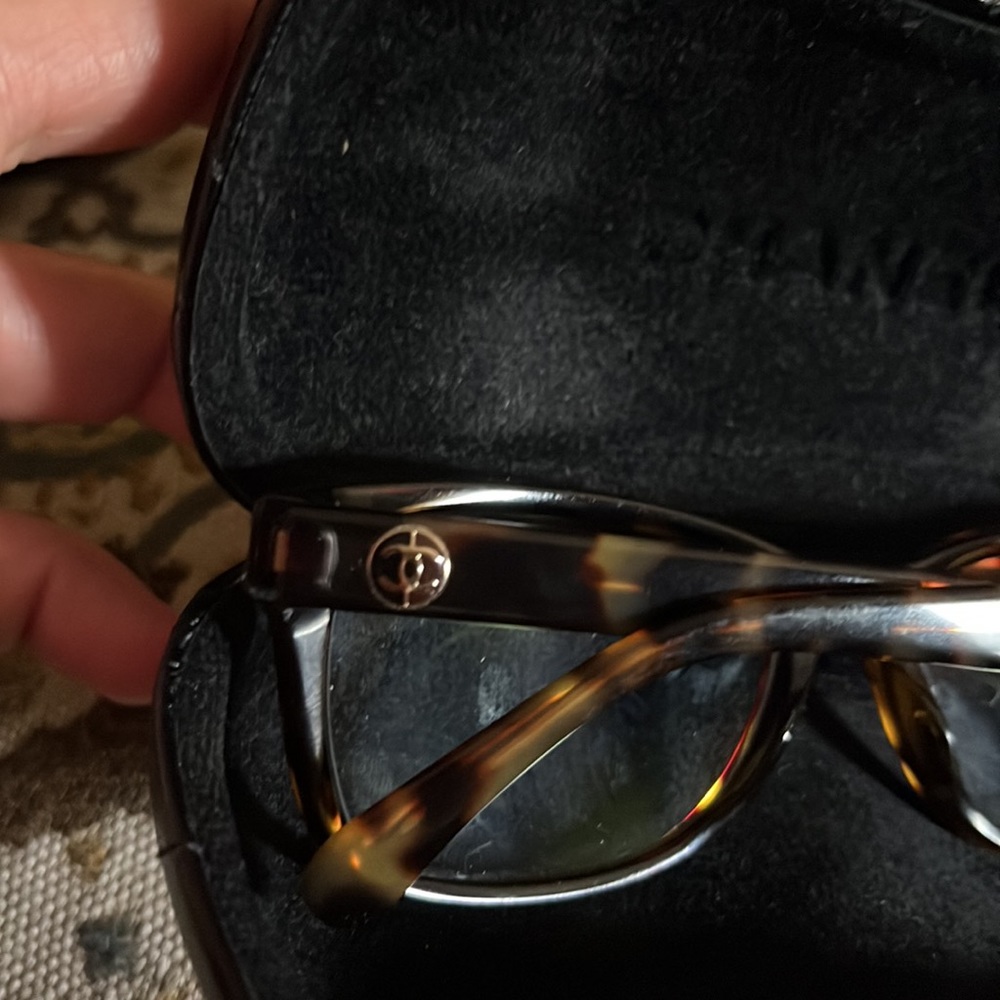 Chanel cc glasses 🤓 - Picture 5 of 8